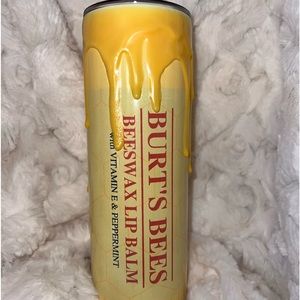 Burt’s bees 20oz tumbler with drip